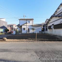 【成約済み】川越市砂久保 角地の売地 高階北小学区の30坪整形地(角地)の売りです。 綺麗に更地にしてあります。 建築条件なしです。