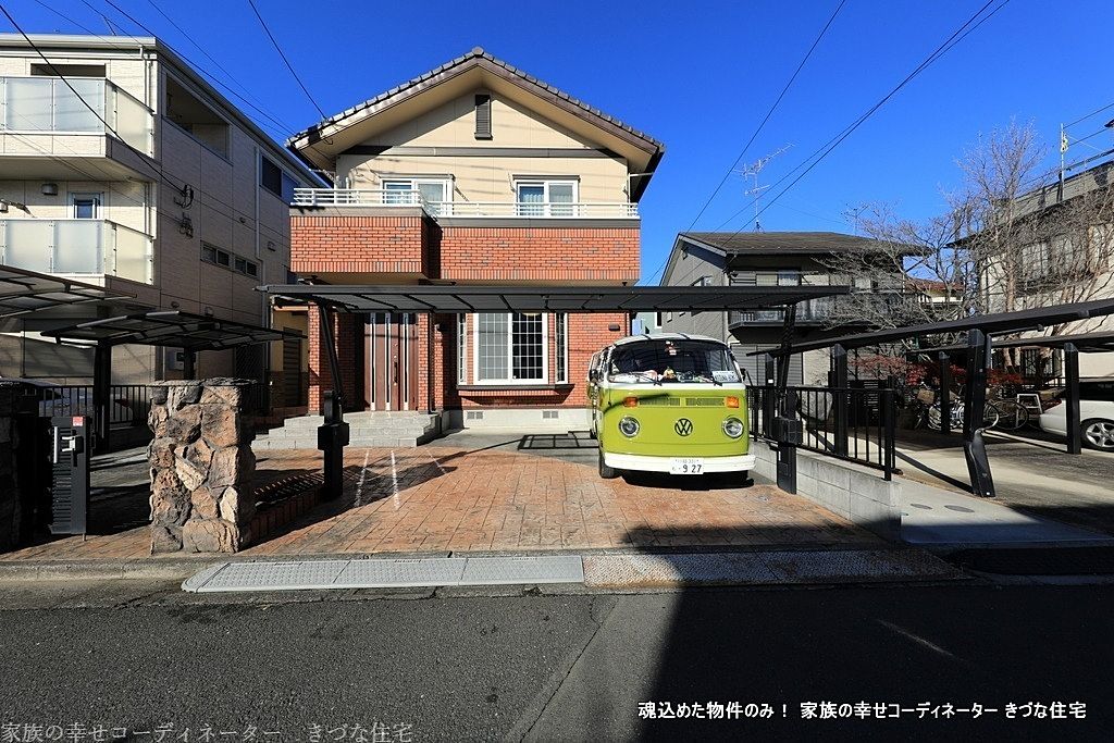 川越の中の川越、南通町。　
川越駅にも本川越駅にも丸広にもクレアモールにも近いのに、静かで公道6mの静かな住宅街。川越駅東口では珍しい6ｍ公道に面する、土地も建物も文句なしの物件です。