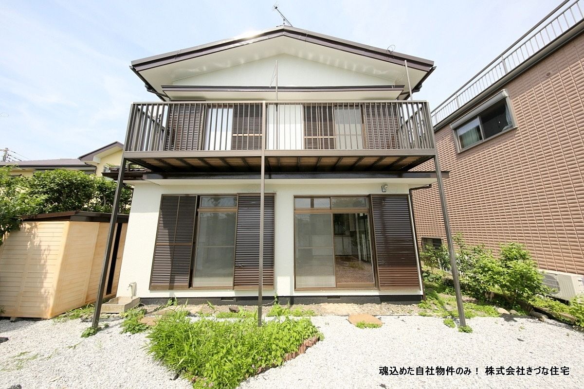 東京都内でも3,000万円台で土地も建物広い家に住みたい。　茶室のある5LDK＋外収納＋物置が2つある邸宅です。今回、売主さんより媒介業者であるきづな住宅が内外装リノベーションを依頼され、リフォーム工事が完了したので販売いたします。　将来建て替えも出来る土地です。